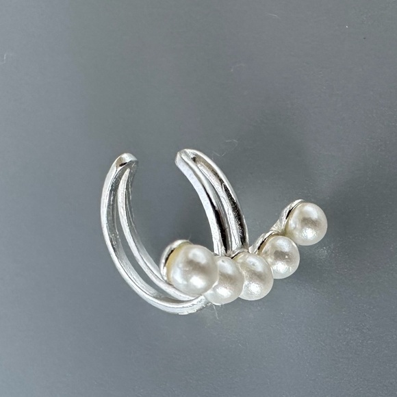 Sterling Silver Pearl Ear Cuff - Picture 8 of 9